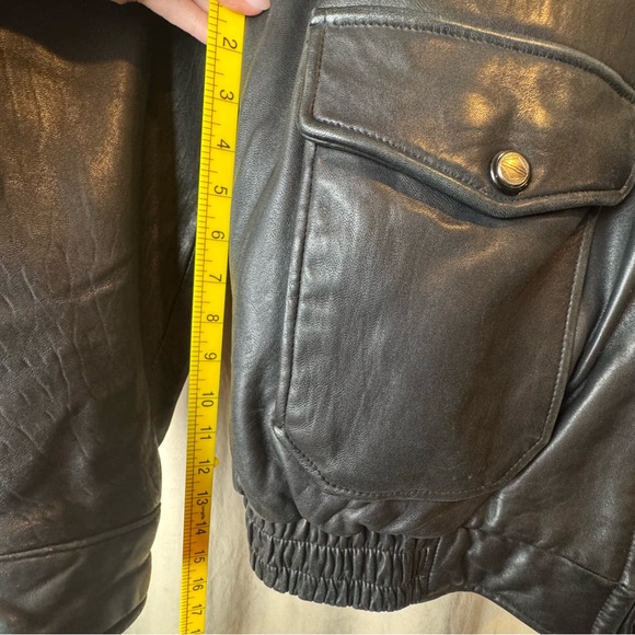Danier Classic Black Leather Bomber Zip Jacket Thick Lined Vintage Moto 90s - Picture 8 of 16